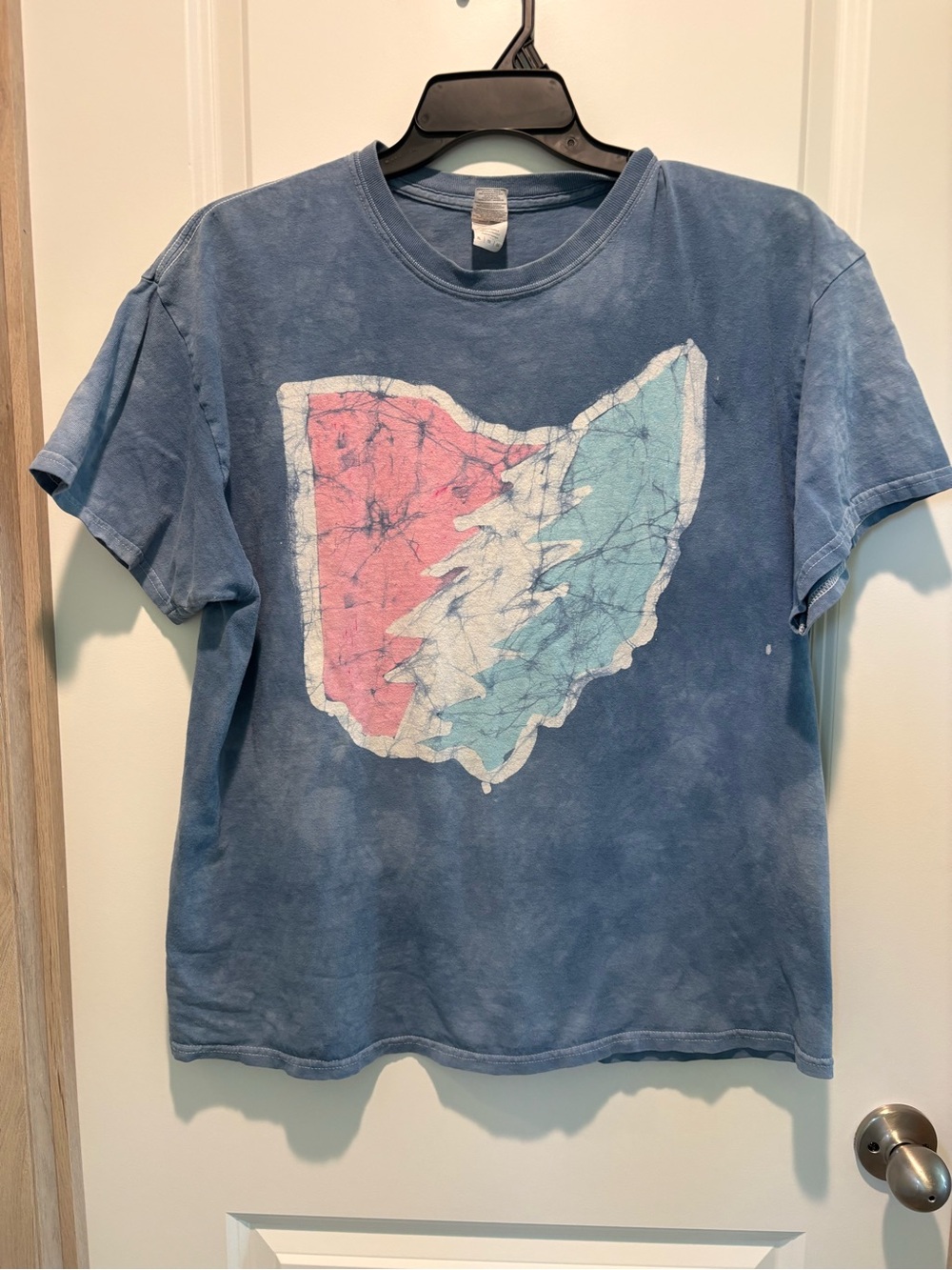 Gildan Light Blue Heavy Cotton Tee with White Label SIZE-XL